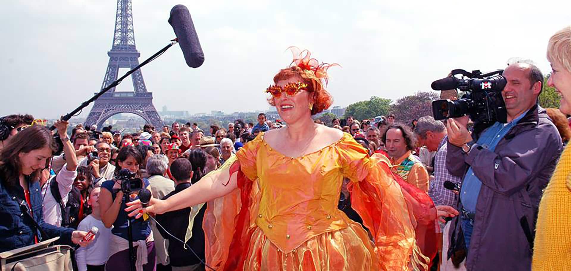 Corinne Cosseron Journée Mondiale du Rire Paris 2006